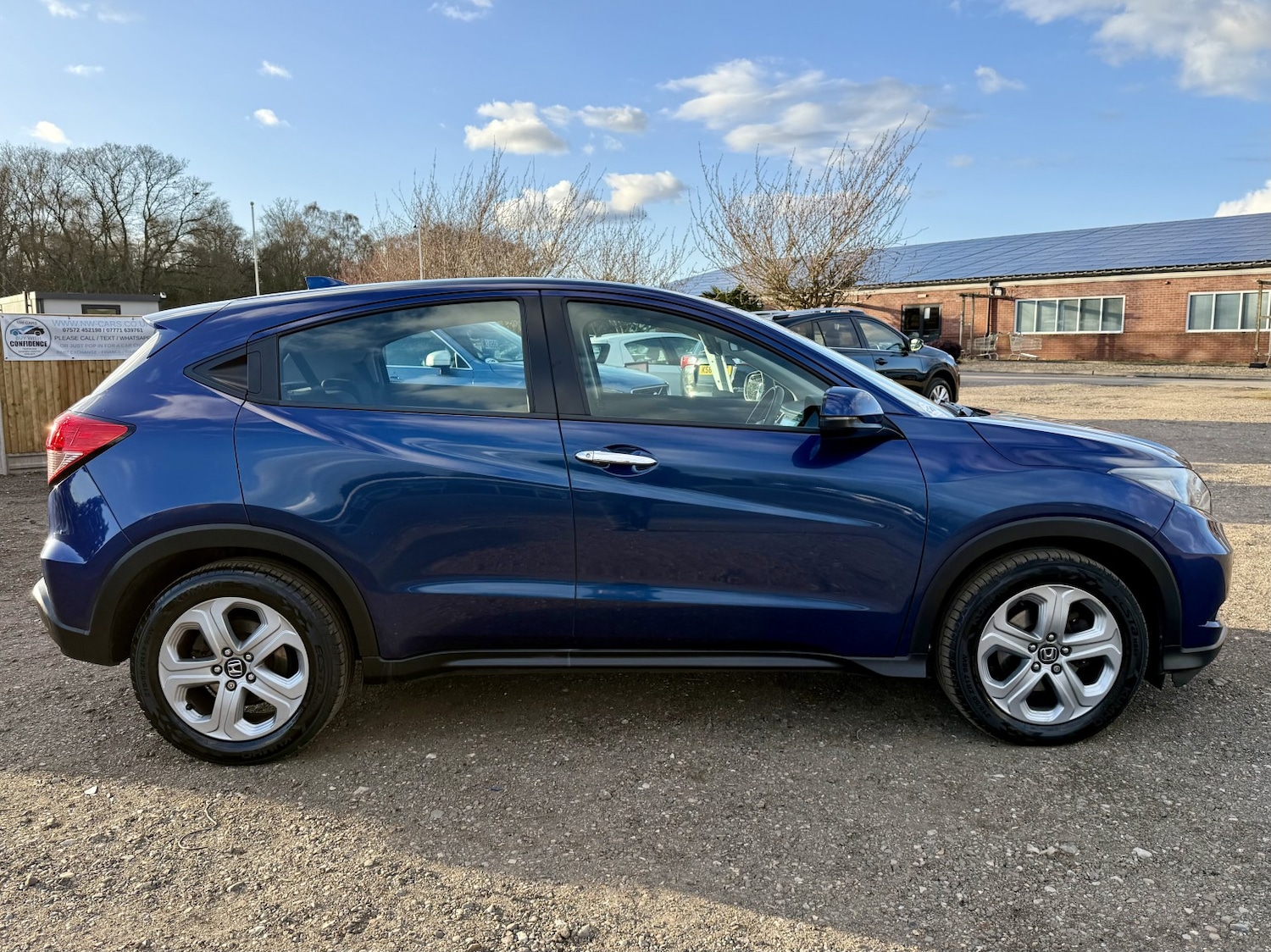 Used Honda HR-V 2015 for sale - 78060530: Photo 8