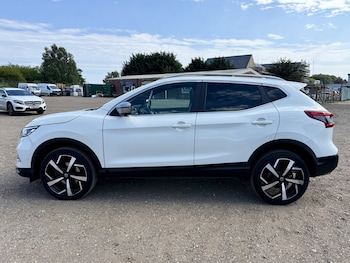 Used Nissan Qashqai 2017 for sale - 79323968: Photo