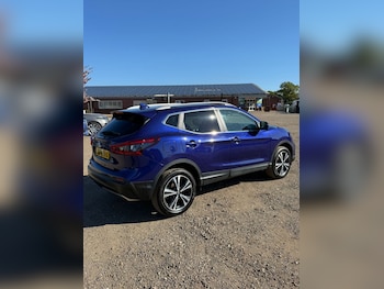 Used Nissan Qashqai 2018 for sale - 78373503: Photo