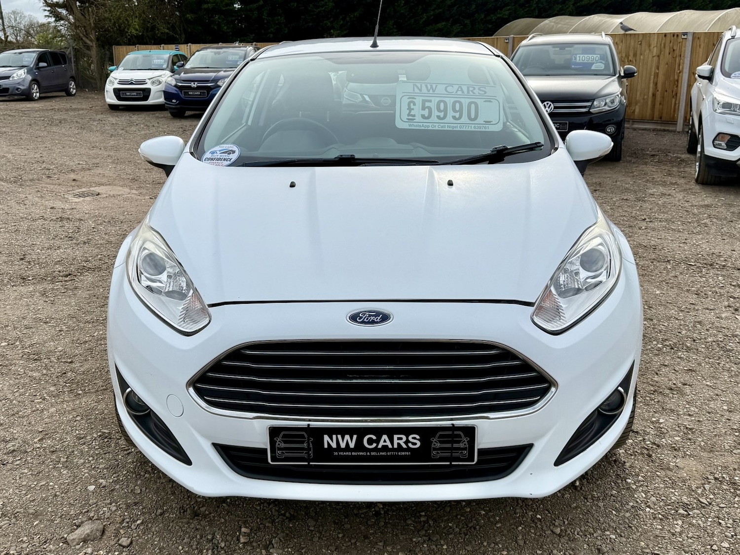 Used Ford Fiesta 2014 for sale - 78201970: Photo 2
