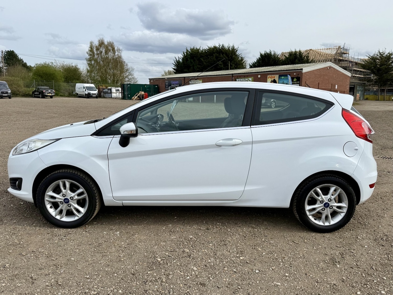 Used Ford Fiesta 2014 for sale - 78201970: Photo 4