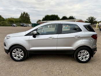 Used Ford Ecosport 2016 for sale - 76088722: Photo 4