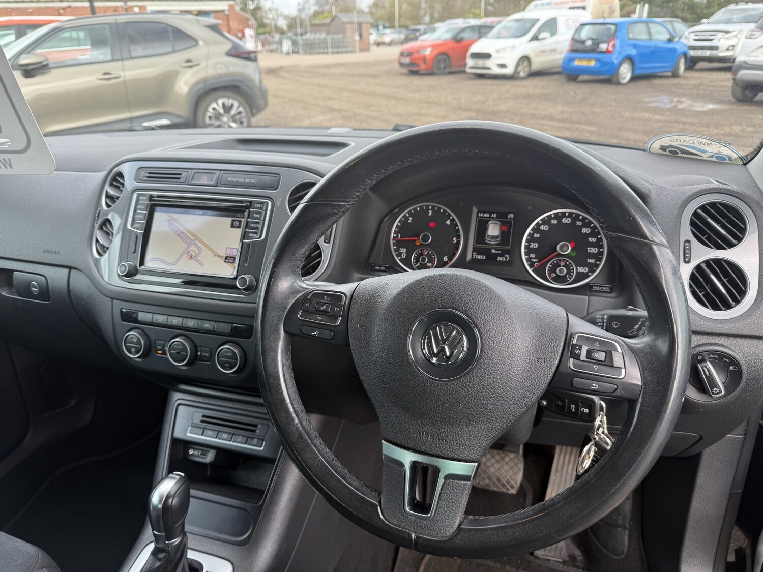 Used Volkswagen Tiguan 2015 for sale - 77881152: Photo 25