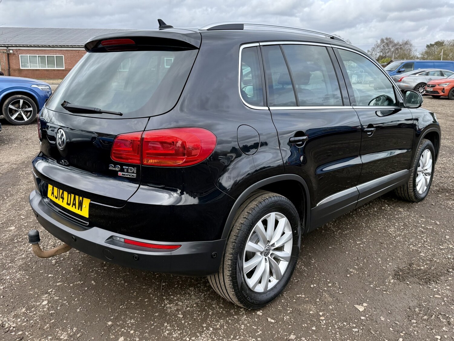 Used Volkswagen Tiguan 2015 for sale - 77881152: Photo 7