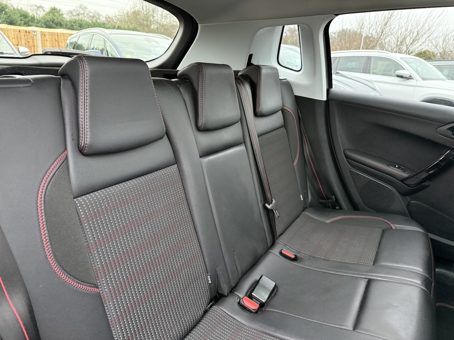 Used Peugeot 2008 2017 for sale - 77595351: Photo 13