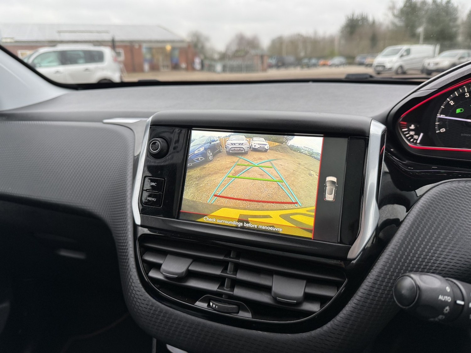 Used Peugeot 2008 2017 for sale - 77595351: Photo 20