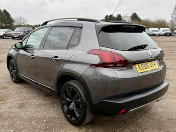 Used Peugeot 2008 2017 for sale - 77595351: Photo