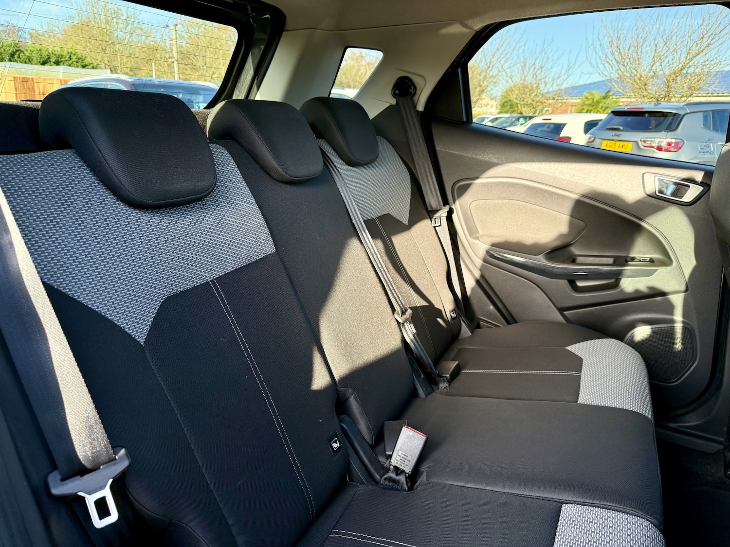 Used Ford Ecosport 2017 for sale - 77314140: Photo 12