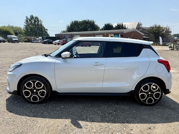 Used Suzuki Swift 2018 for sale - 79023915: Photo
