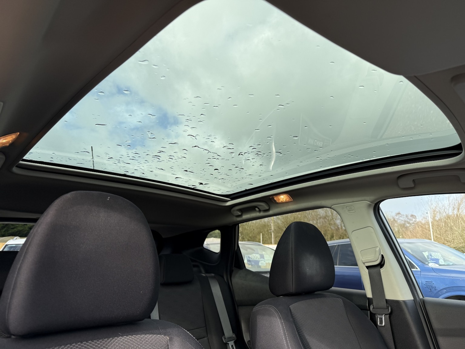 Used Nissan Qashqai 2017 for sale - 77836882: Photo 23