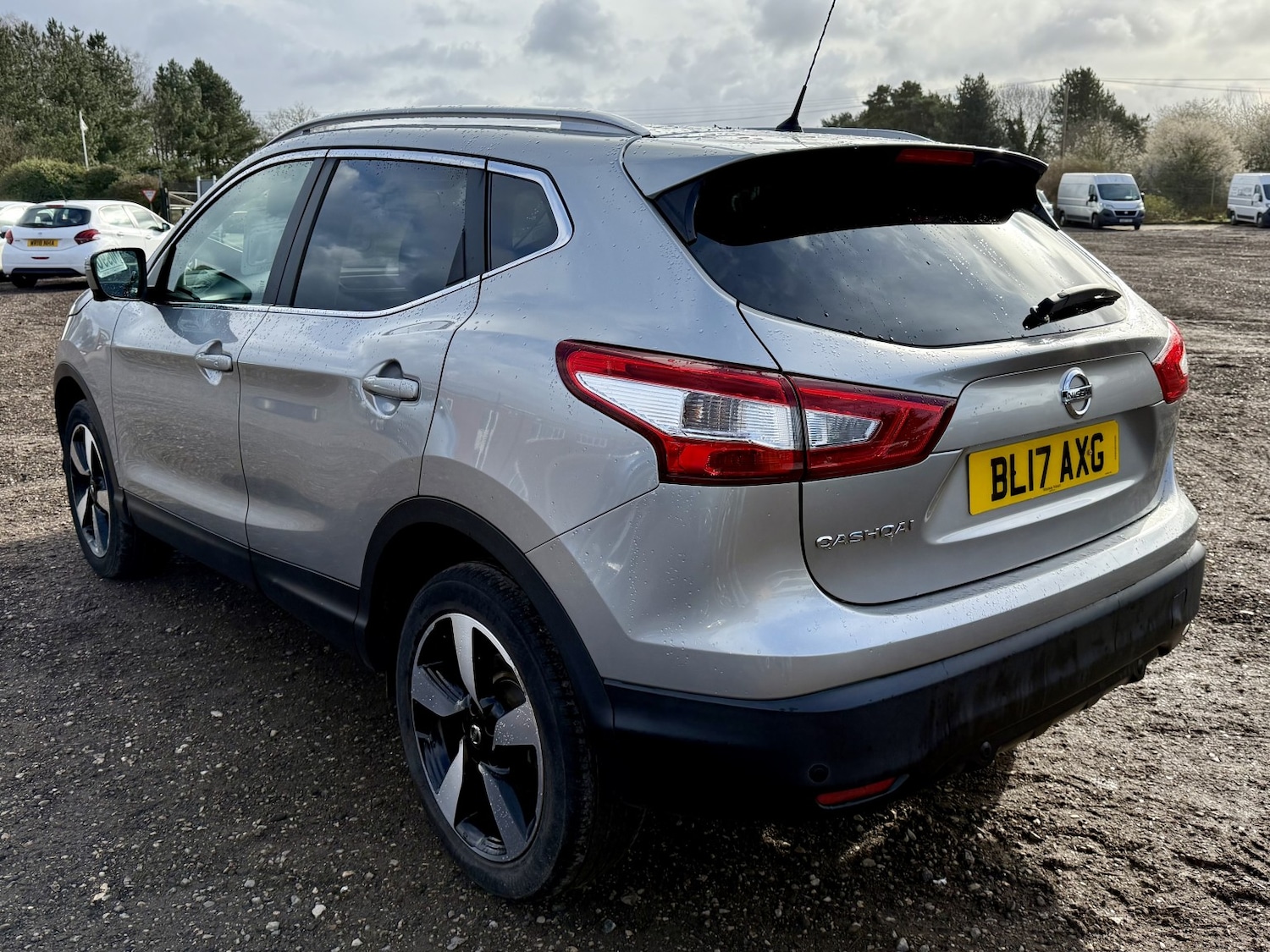 Used Nissan Qashqai 2017 for sale - 77836882: Photo 5