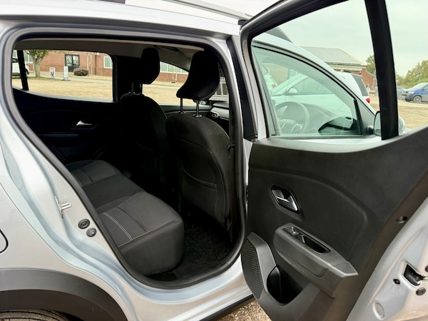 Used Dacia Sandero Stepway 2022 for sale - 76305468: Photo 10