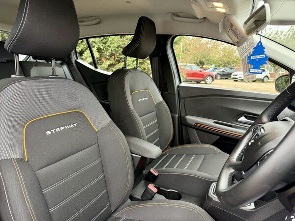 Used Dacia Sandero Stepway 2022 for sale - 76305468: Photo 13