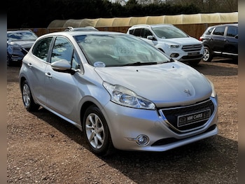 Used Peugeot 208 2012 for sale - 78077891: Photo