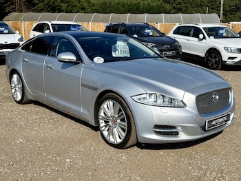 Used Jaguar XJ 2014 for sale - 79176782: Photo
