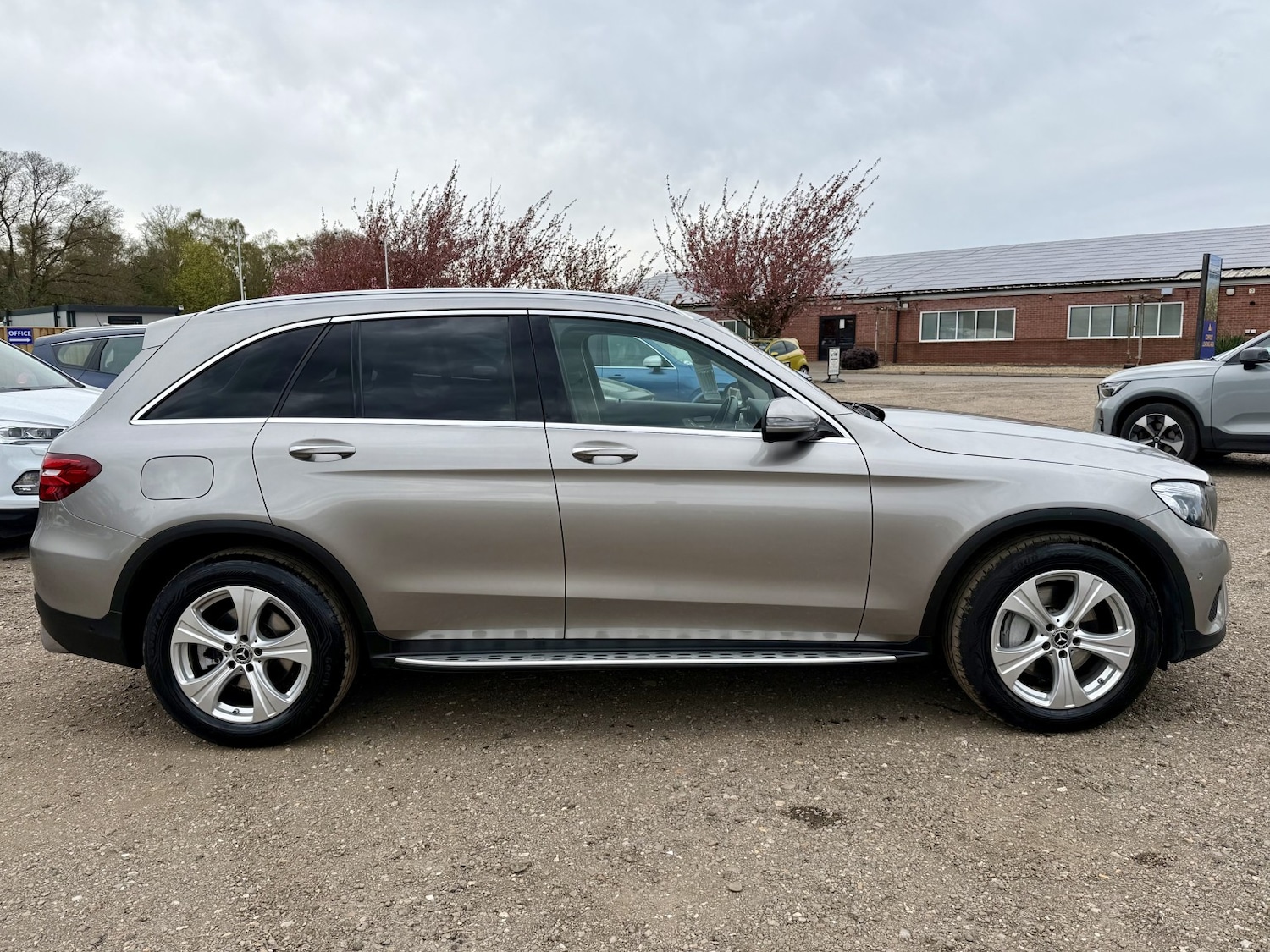 Used Mercedes-Benz GLC 2018 for sale - 78183010: Photo 8