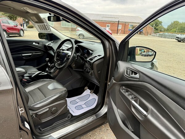 Used Ford Kuga 2015 for sale - 76088675: Photo 13