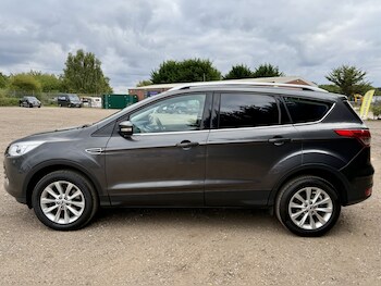 Used Ford Kuga 2015 for sale - 76088675: Photo 4