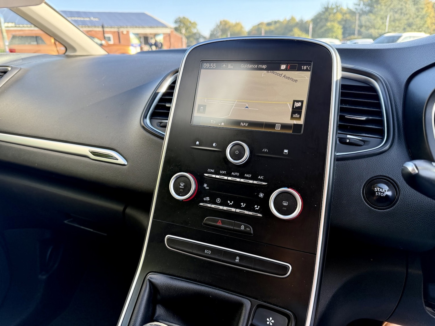 Used Renault Grand Scenic 2017 for sale - 76281402: Photo 21