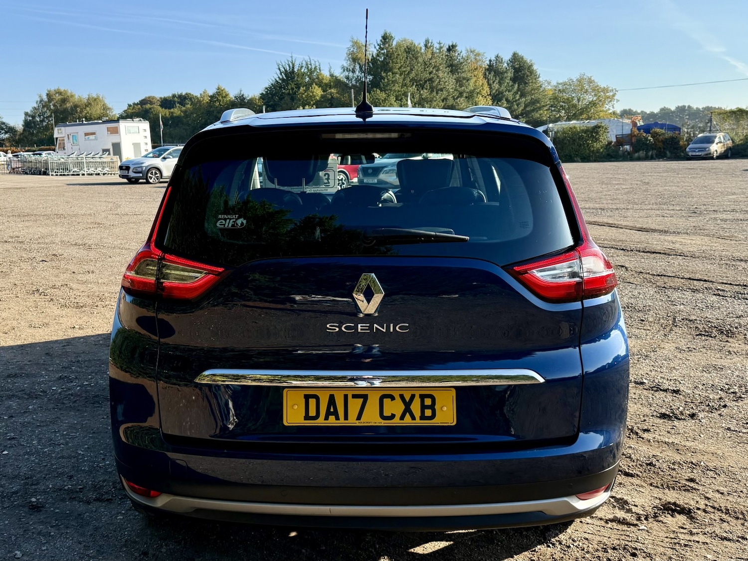 Used Renault Grand Scenic 2017 for sale - 76281402: Photo 4