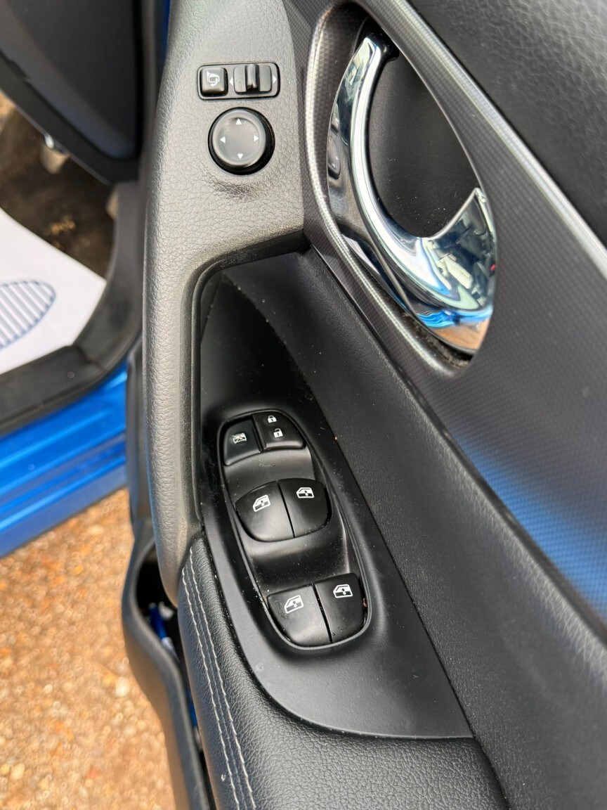 Used Nissan Qashqai 2018 for sale - 77687636: Photo 11