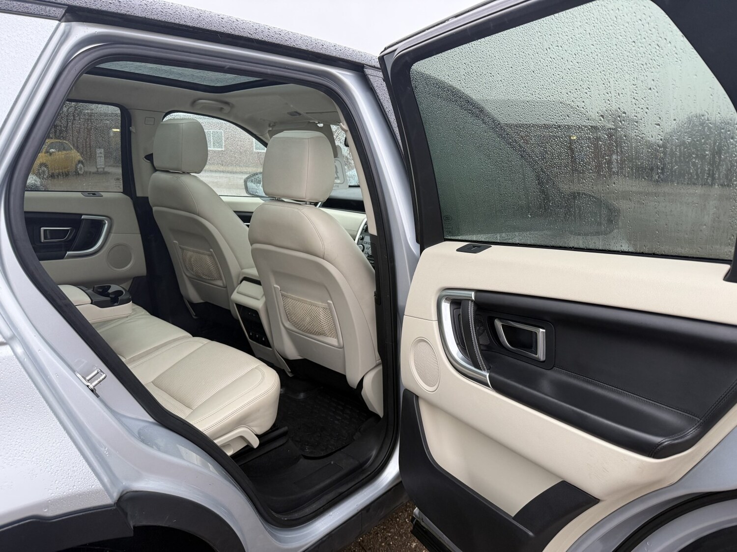 Used Land Rover Discovery Sport 2015 for sale - 77453429: Photo 13