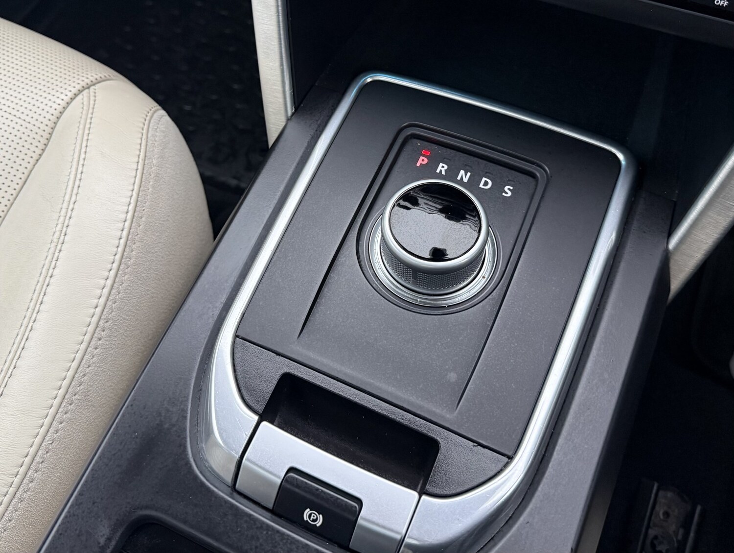 Used Land Rover Discovery Sport 2015 for sale - 77453429: Photo 25