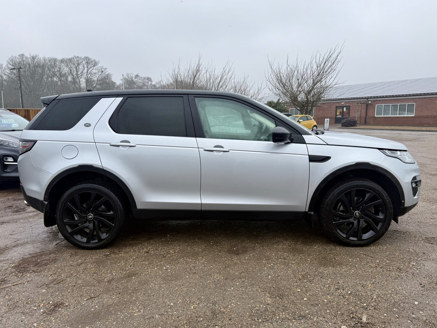 Used Land Rover Discovery Sport 2015 for sale - 77453429: Photo 8