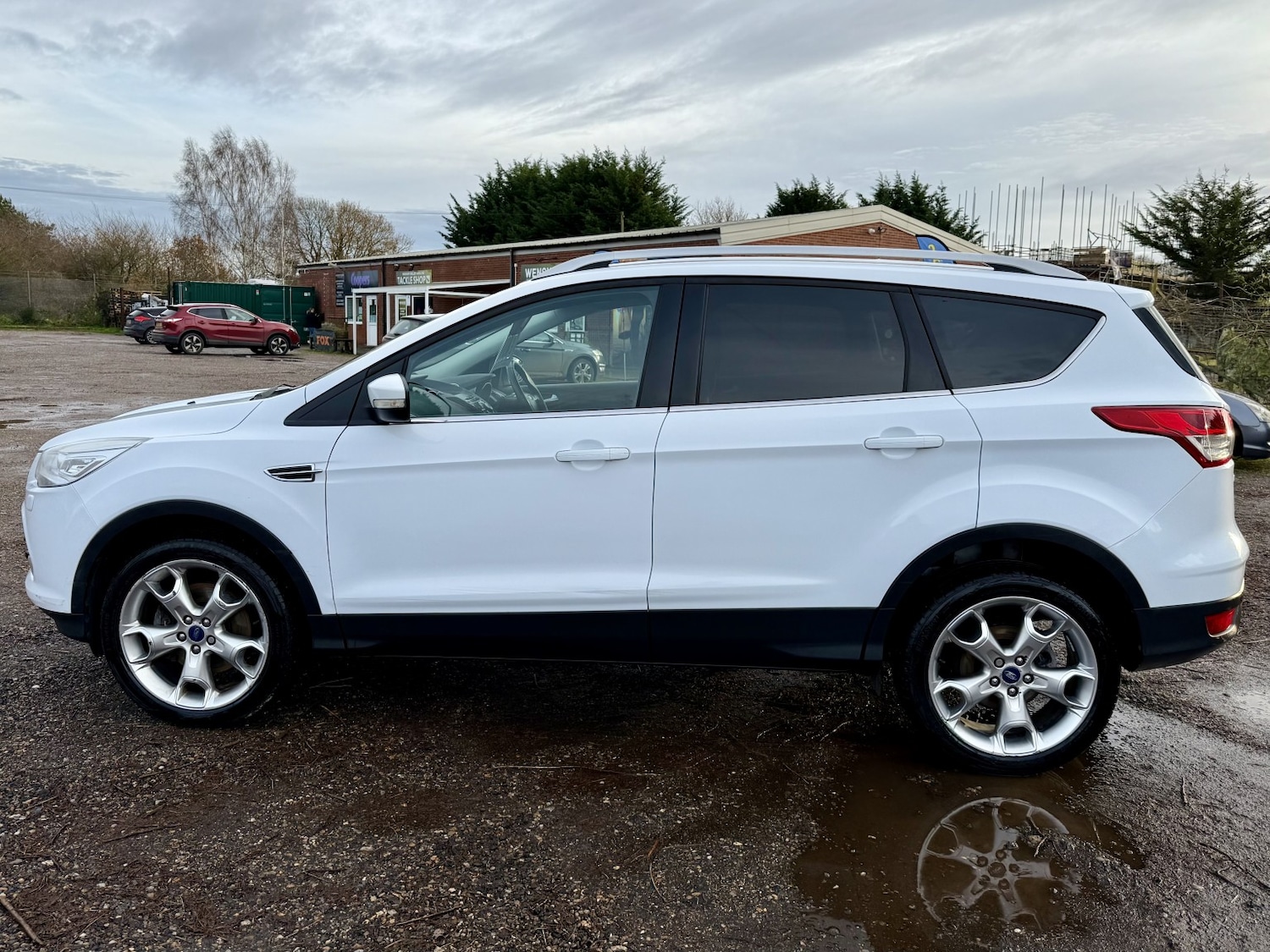 Used Ford Kuga 2014 for sale - 77277364: Photo 4