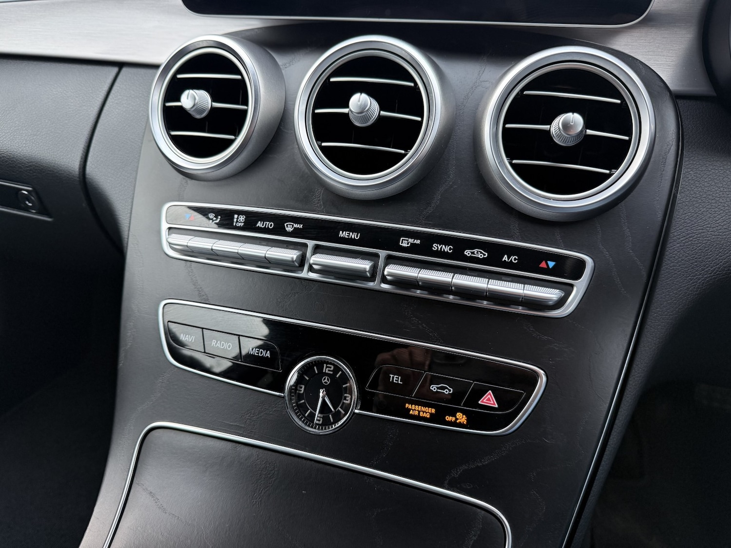 Used Mercedes-Benz C Class 2018 for sale - 77749784: Photo 24