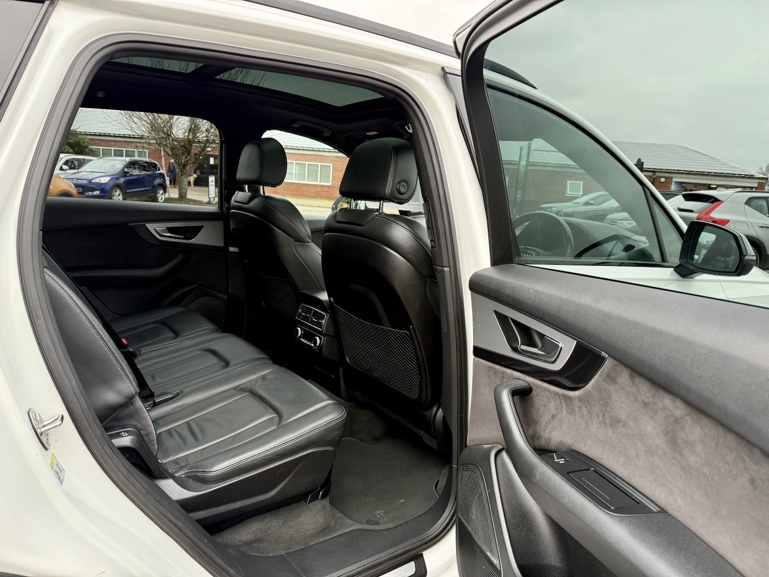 Used Audi Q7 2017 for sale - 77289022: Photo 16