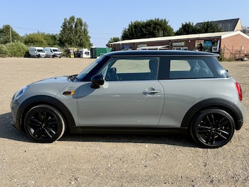 Used MINI Hatch 2015 for sale - 79251697: Photo