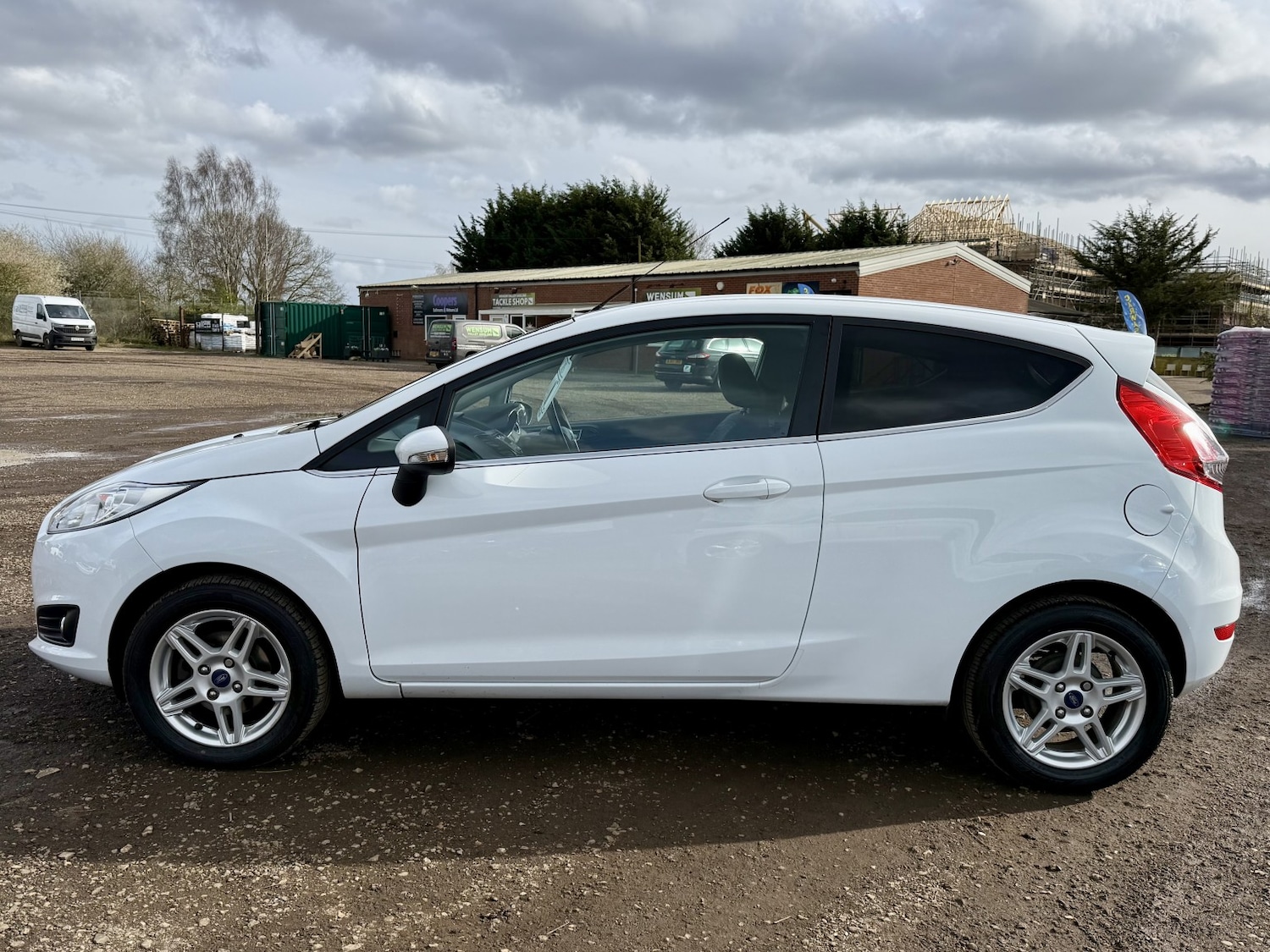 Used Ford Fiesta 2013 for sale - 77881156: Photo 4