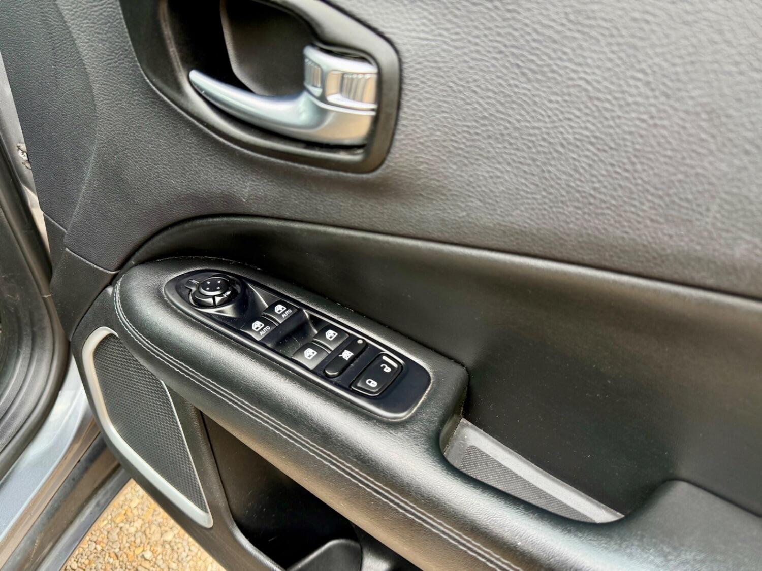 Used Jeep Compass 2019 for sale - 77201181: Photo 14