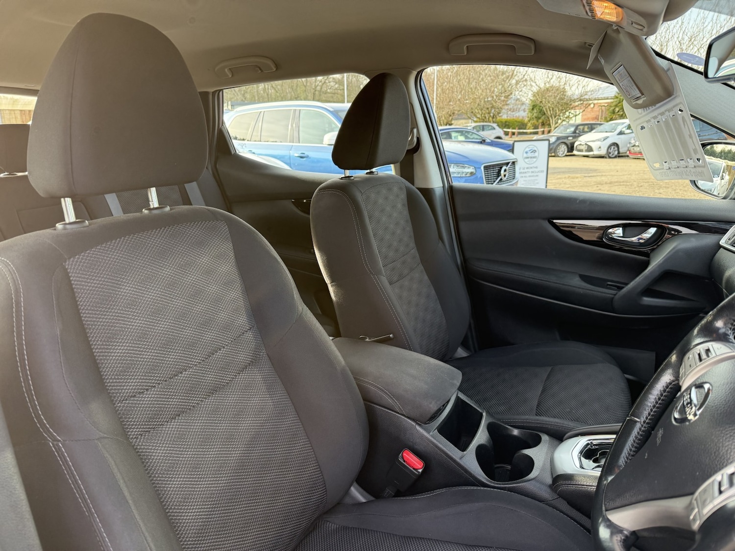 Used Nissan Qashqai 2017 for sale - 77968800: Photo 15