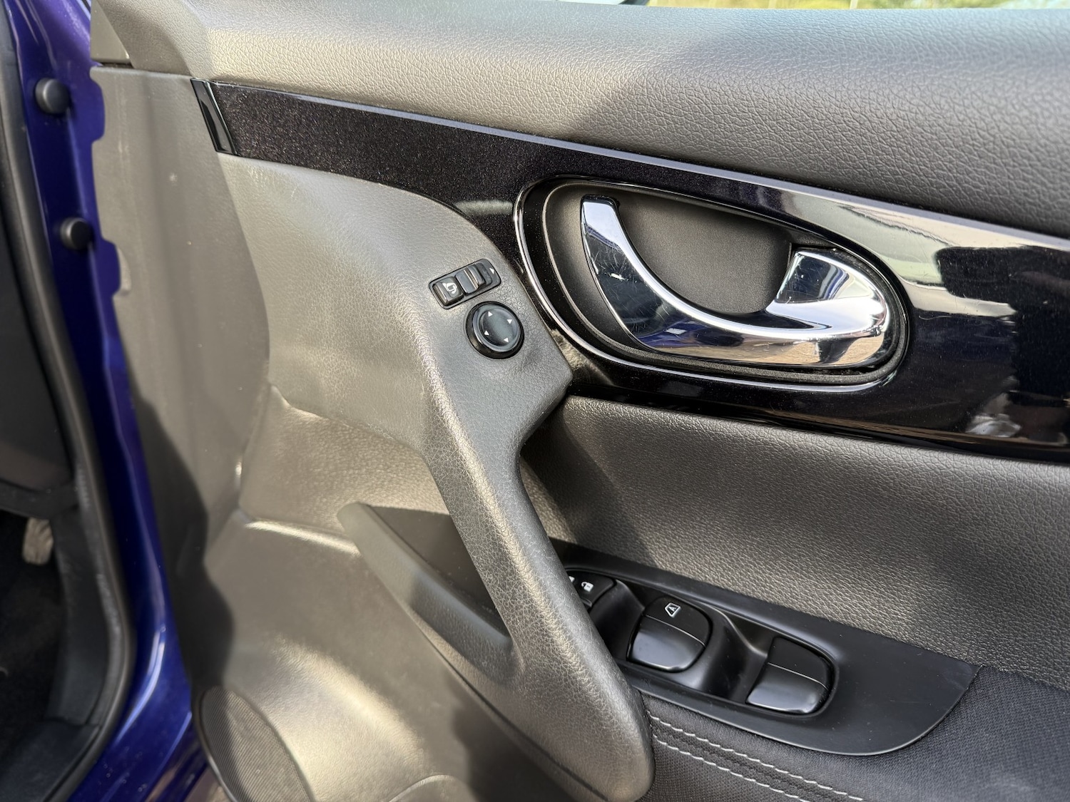 Used Nissan Qashqai 2017 for sale - 77968800: Photo 17