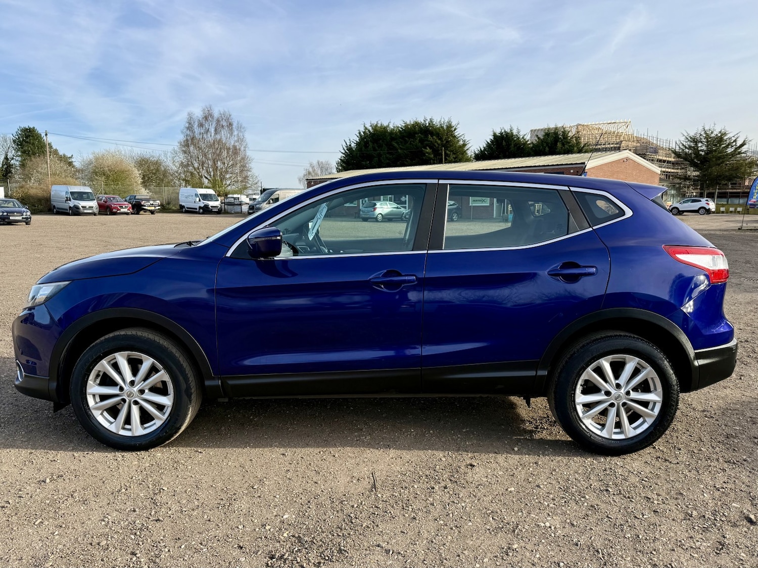 Used Nissan Qashqai 2017 for sale - 77968800: Photo 4