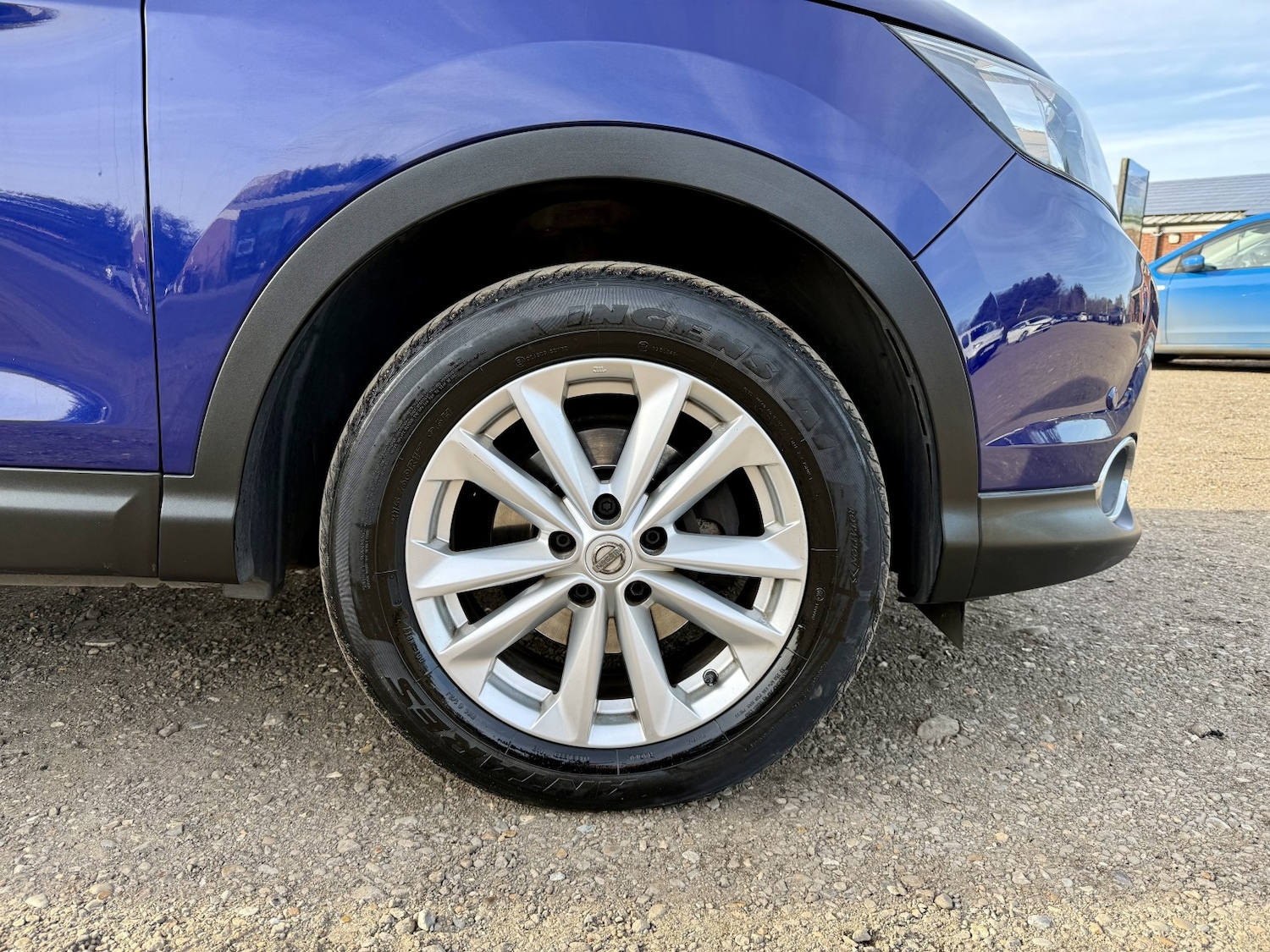 Used Nissan Qashqai 2017 for sale - 77968800: Photo 9