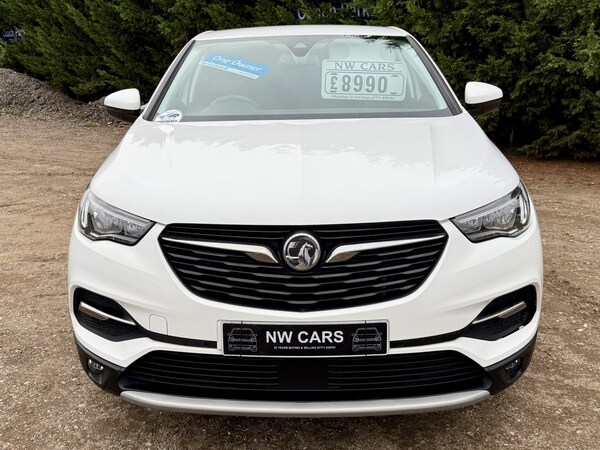 Used Vauxhall Grandland X 2018 for sale - 76225229: Photo 2