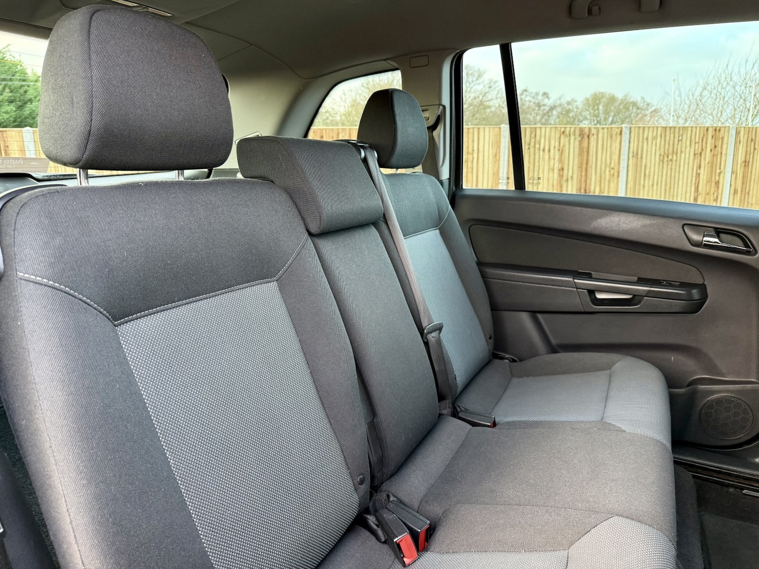 Used Vauxhall Zafira 2013 for sale - 77264337: Photo 13