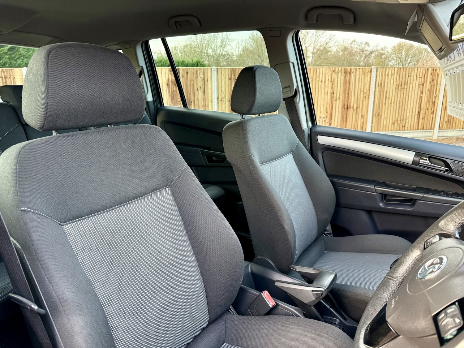 Used Vauxhall Zafira 2013 for sale - 77264337: Photo 15