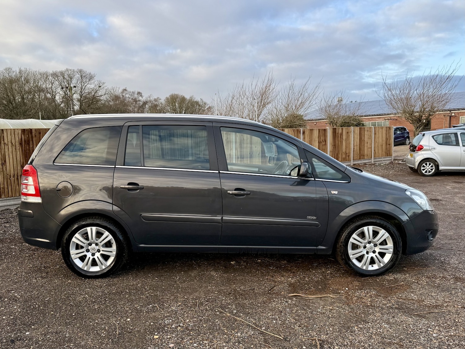 Used Vauxhall Zafira 2013 for sale - 77264337: Photo 8