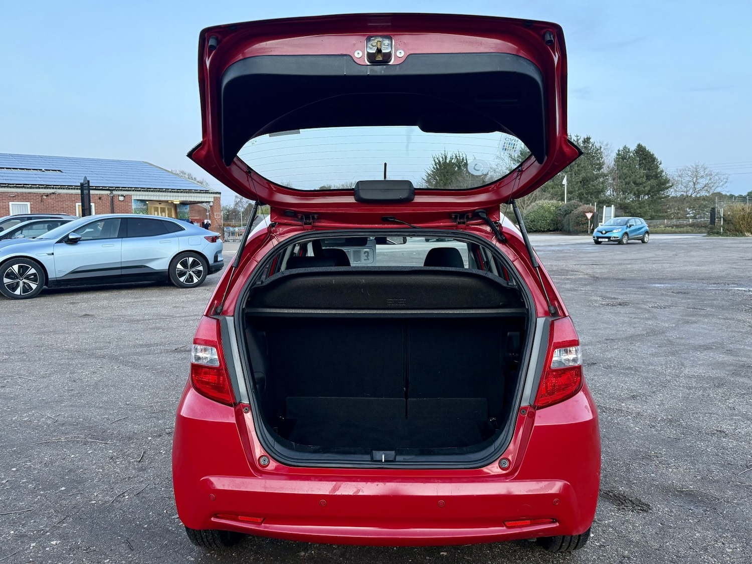 Used Honda Jazz 2011 for sale - 77318340: Photo 10