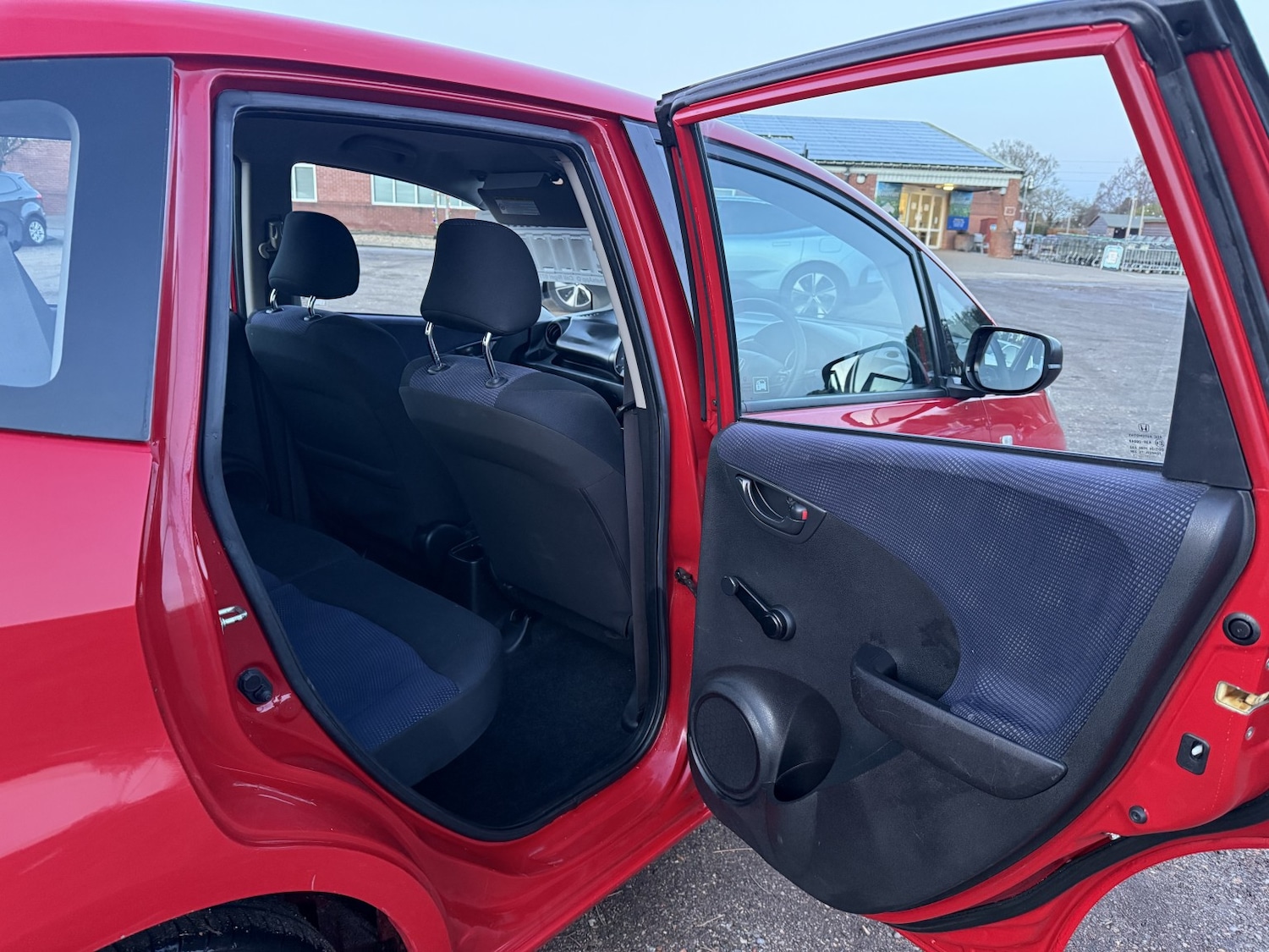 Used Honda Jazz 2011 for sale - 77318340: Photo 13