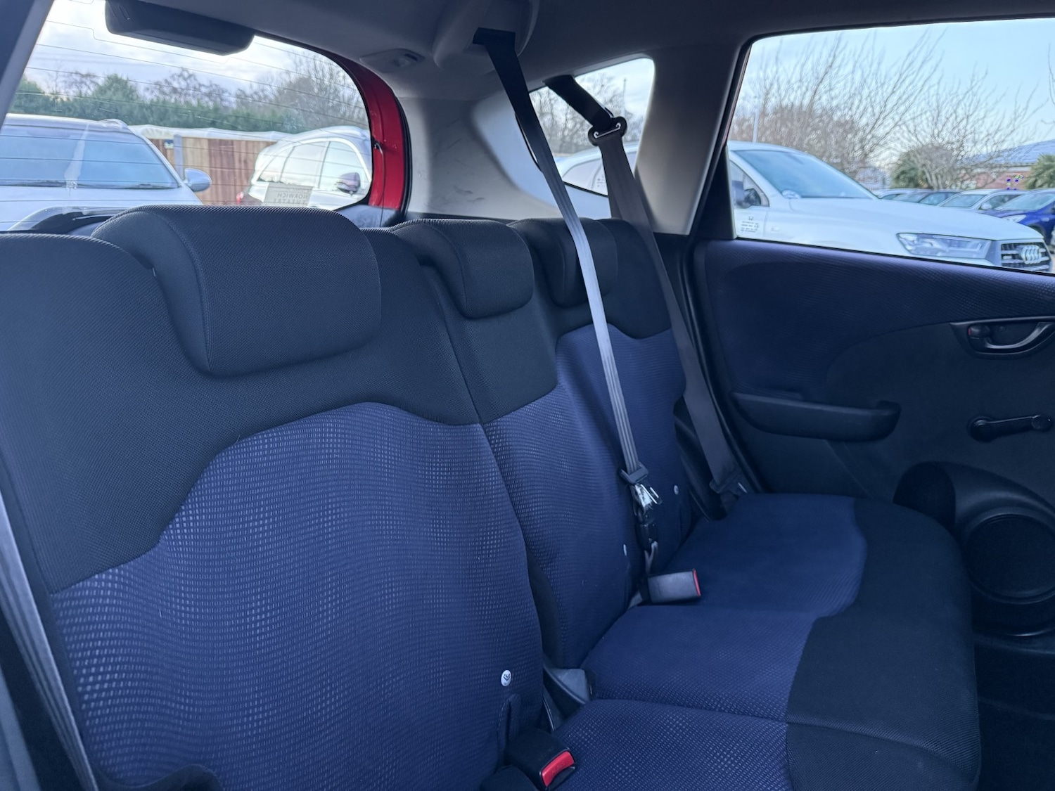 Used Honda Jazz 2011 for sale - 77318340: Photo 14