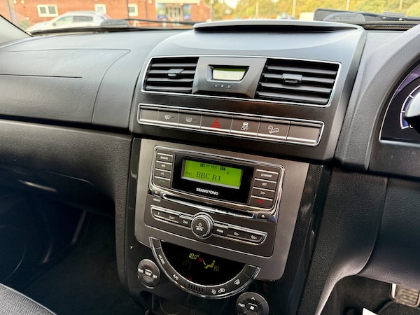 Used Ssangyong Rexton 2017 for sale - 76225230: Photo 21