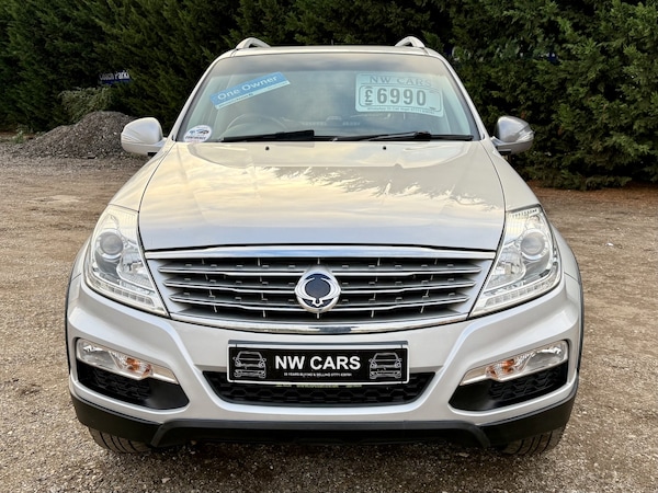 Used Ssangyong Rexton 2017 for sale - 76225230: Photo 2