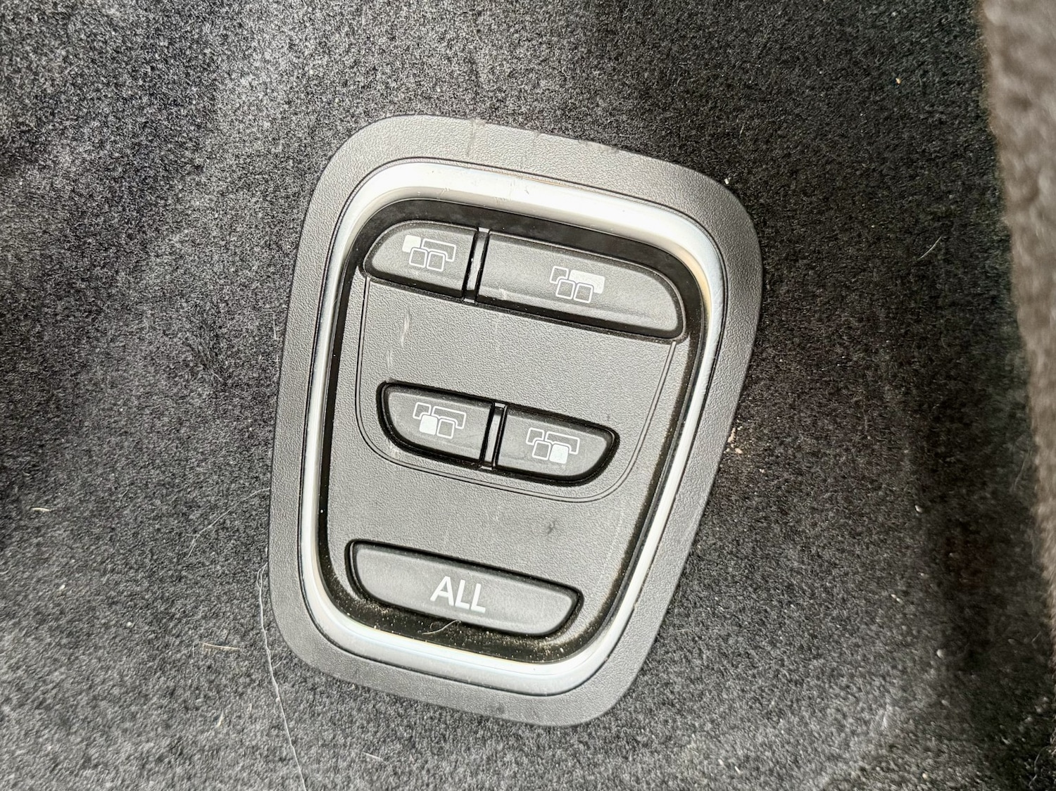 Used Renault Grand Scenic 2017 for sale - 77578474: Photo 13