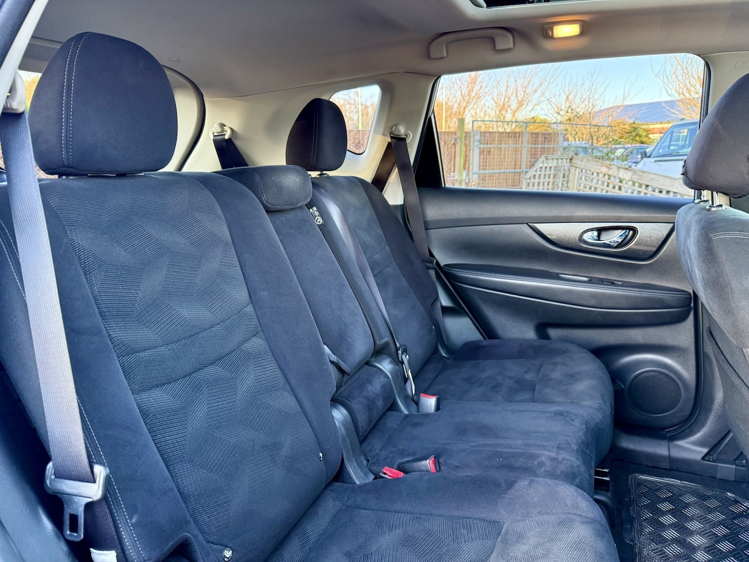 Used Nissan X-Trail 2017 for sale - 76799142: Photo 16