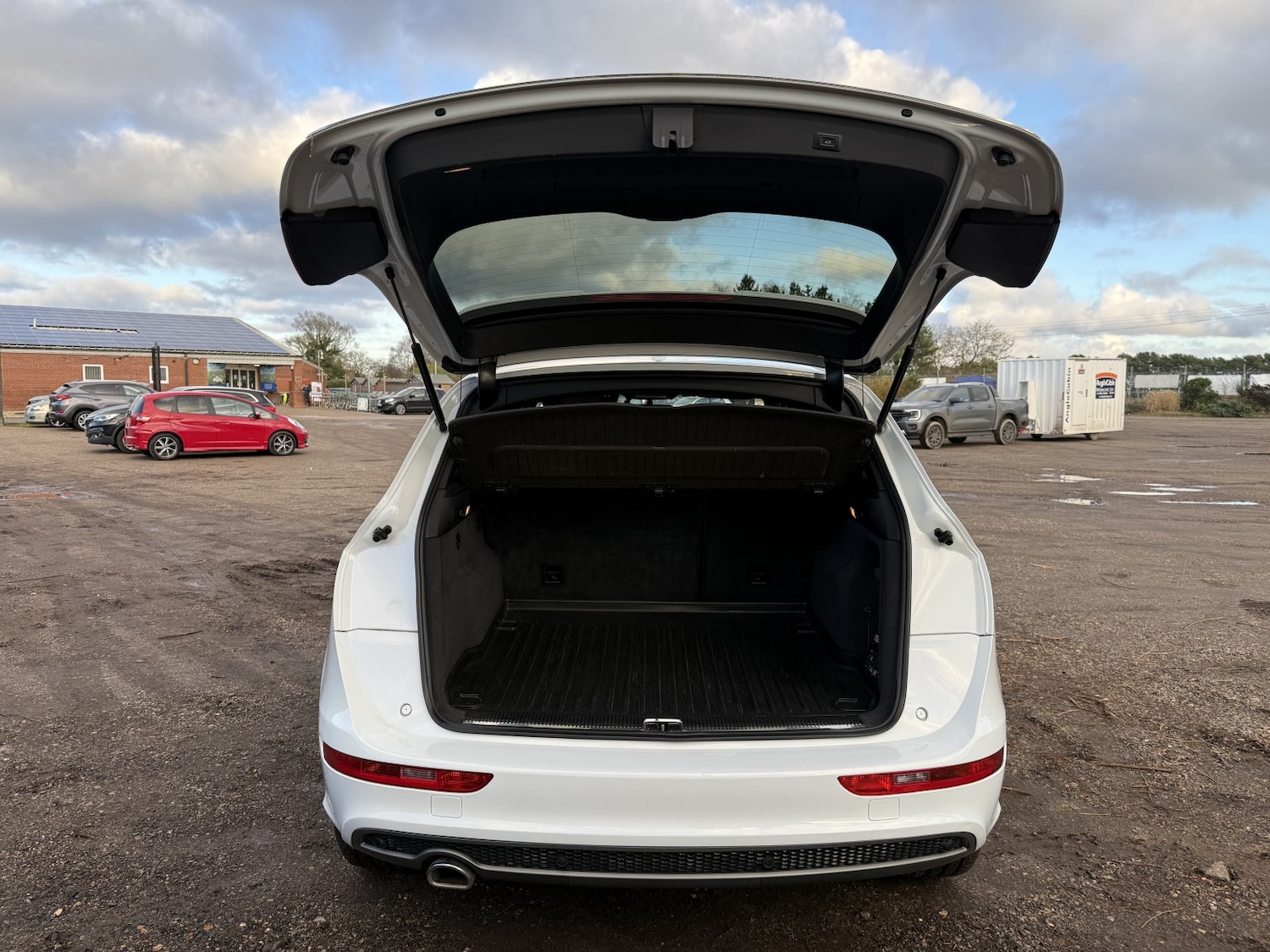 Used Audi Q5 2016 for sale - 77225141: Photo 11